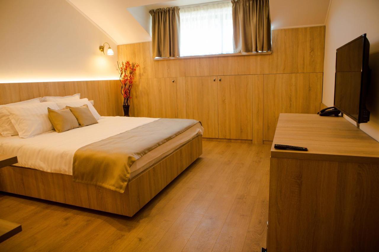 Hotel Reve Mariage